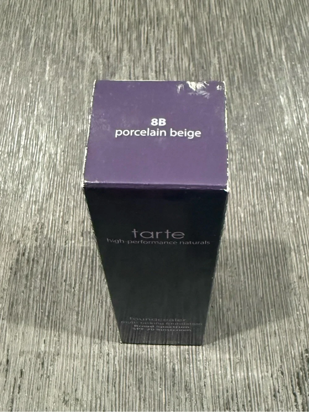 8B Porcelain Beige tarte Foundcealer MultiTasking Foundation Broad Spectrum SPF